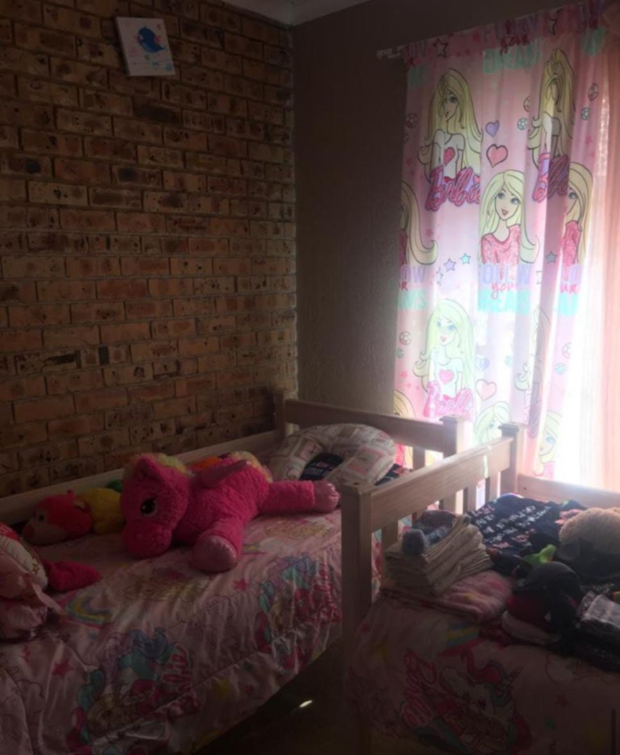 10 Bedroom Property for Sale in Orkney North West